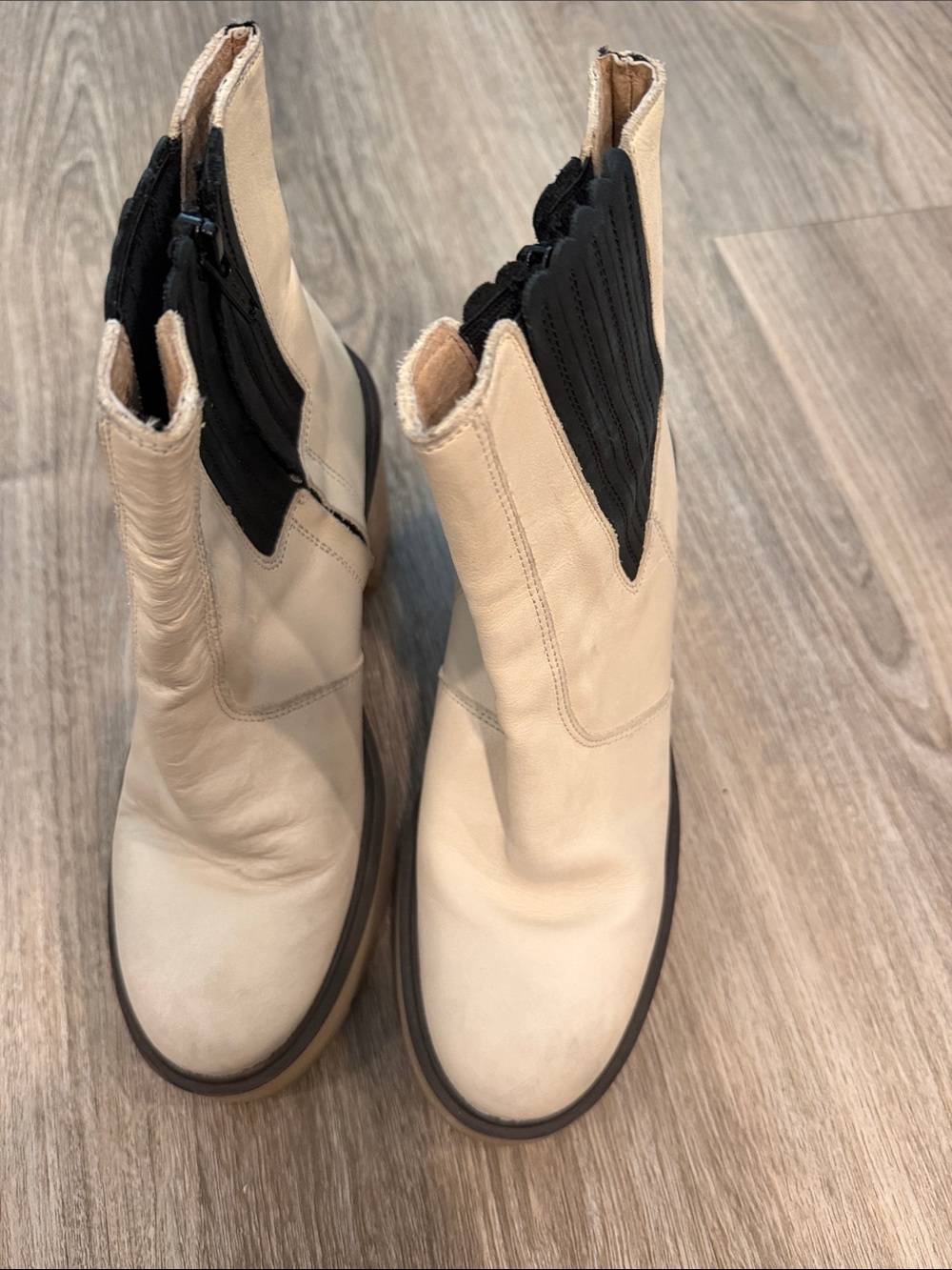 Free People Cream Leather Ankle Boots with Black Elastic